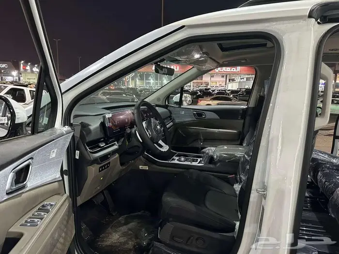 كيا كرنفال نص فل موديل 2026 اقساط او كاش 6