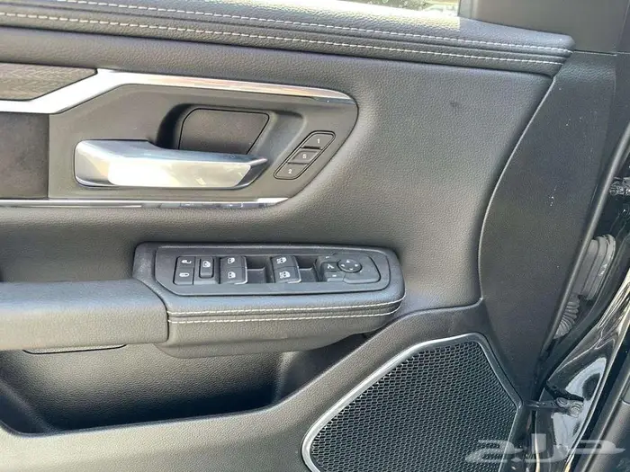 رام 1500 لارامي سبورت موديل 2025 اقساط او كاش 12