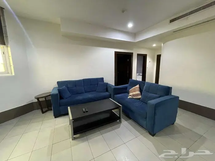 شقة مؤثثة للإيجار الشهري و السنوي في جدة حي الحمراء 4