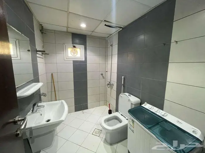 شقة مؤثثة للإيجار الشهري و السنوي في جدة حي الحمراء 7