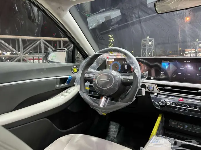 هيونداي سوناتا موديل2026 متوفر جميع الفئات لدى خالد للسيارات 6