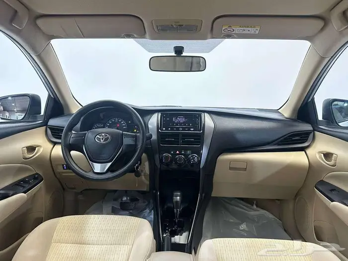 تويوتا يارس 2021 13