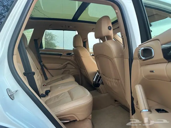 بورش كايين 13 V8 28