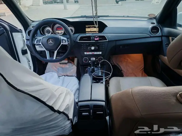 مارسيدس c200 2013 6