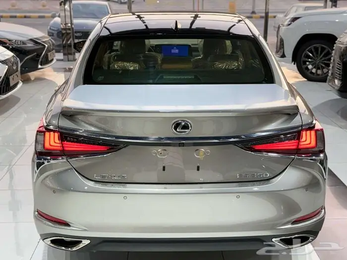 لكزس ES 350 CC بلس 2025 رادار اللون ابيض- اسود - تيتانيوم 16