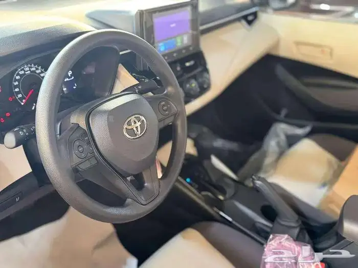 تويوتا كورولا ستاندر 1.6 بريمي 2025 16