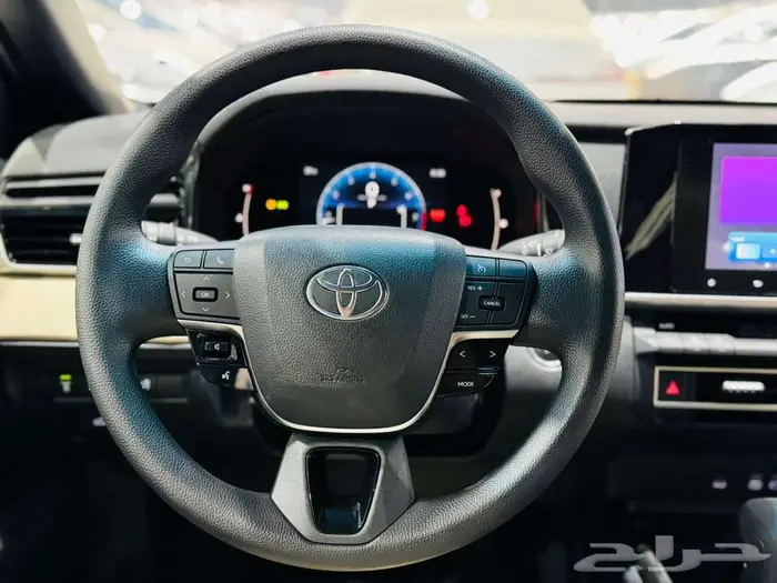 كامري استاندر طيس بريمي 2025 اللون اسود 9