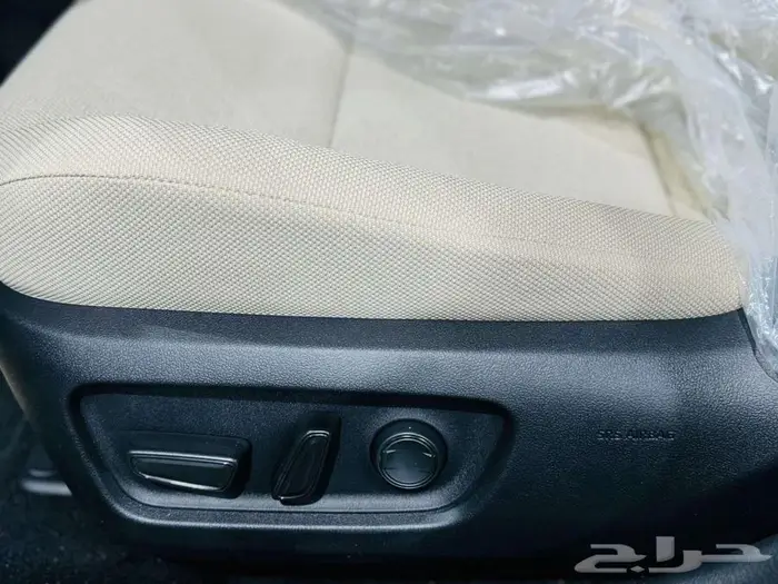 كامري استاندر طيس بريمي 2025 اللون اسود 14