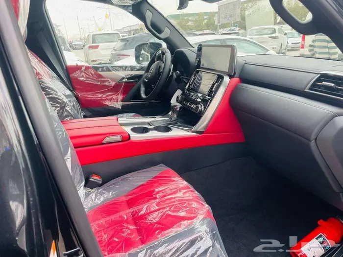 عرض خاص لكزس 2025 lx600 fsport بالنقد والتقسيط 4