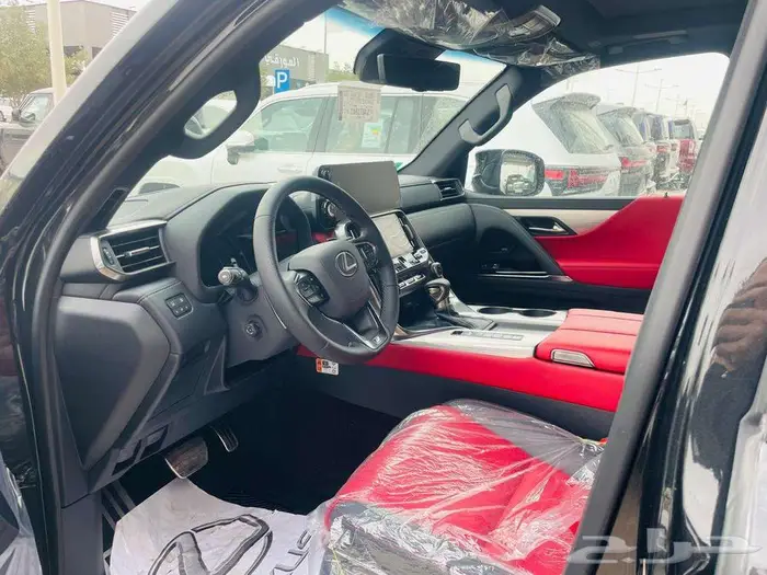 عرض خاص لكزس 2025 lx600 fsport بالنقد والتقسيط 3