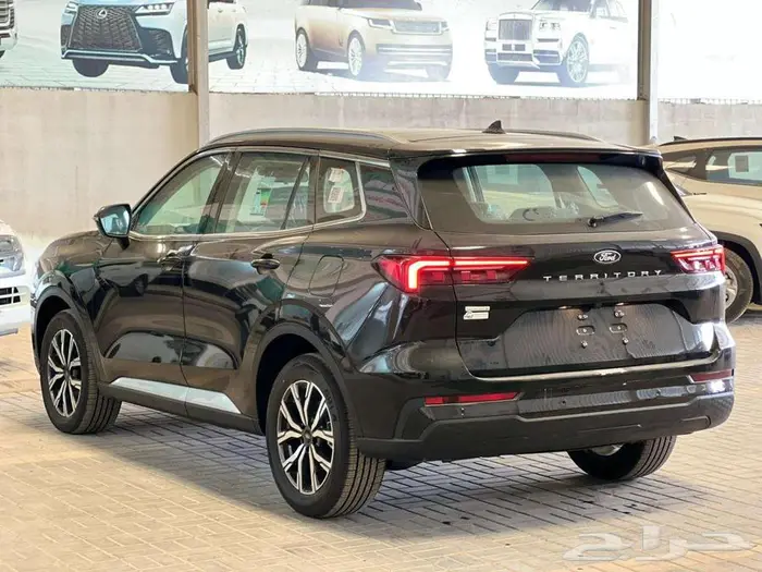 فورد تيريتوري امبيانتي وتريند وتيتانيوم 2026 23