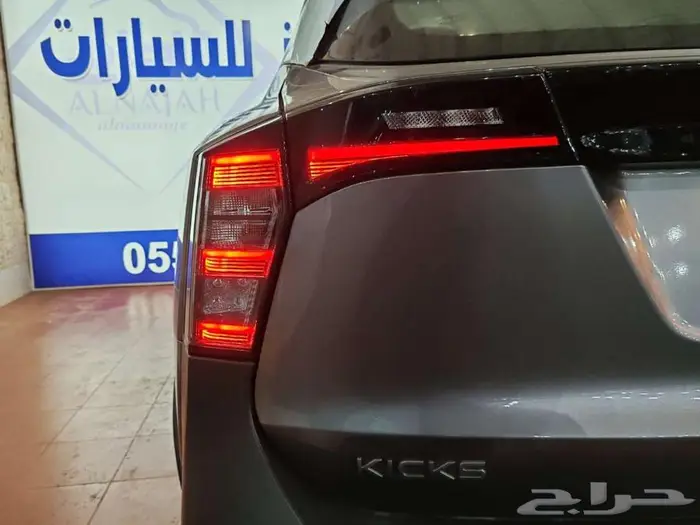 نيسان كيكس 2025 استاندرد 5