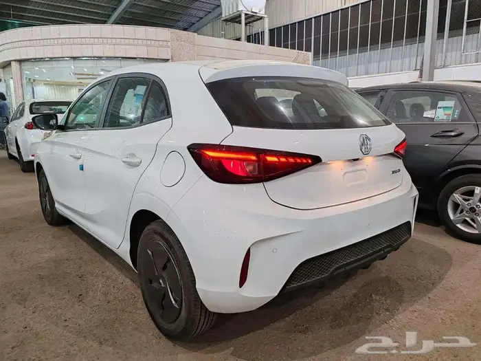 ام جي 3 استاندر 2025 5