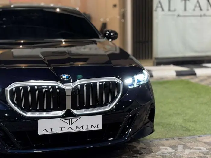 M KIT - BMW 520i 2024(كاش - تمويل جميع البنوك) 7