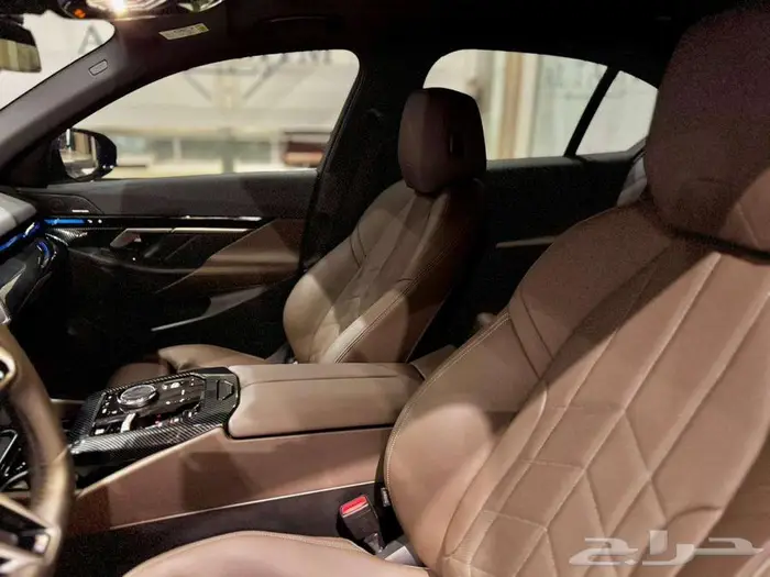 M KIT - BMW 520i 2024(كاش - تمويل جميع البنوك) 18