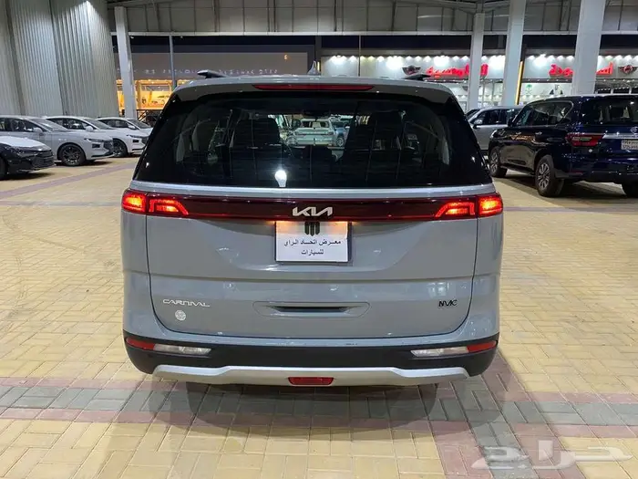 كيا كرنفال 2023 عدد محدود ( كاش واقساط) 5