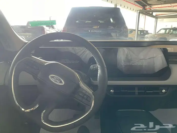 فورد تورس امبينتي 2025 مع صيانة مجاني 8