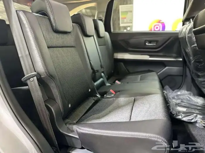 تويوتا فيلوز glx موديل 2025 كاش و أقساط 12