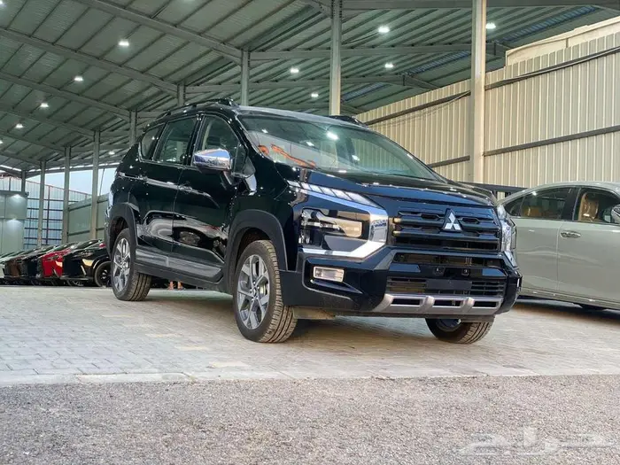 ميتسوبيشي إكسباندر كروس 2024 - طابلو ديجيتال 1