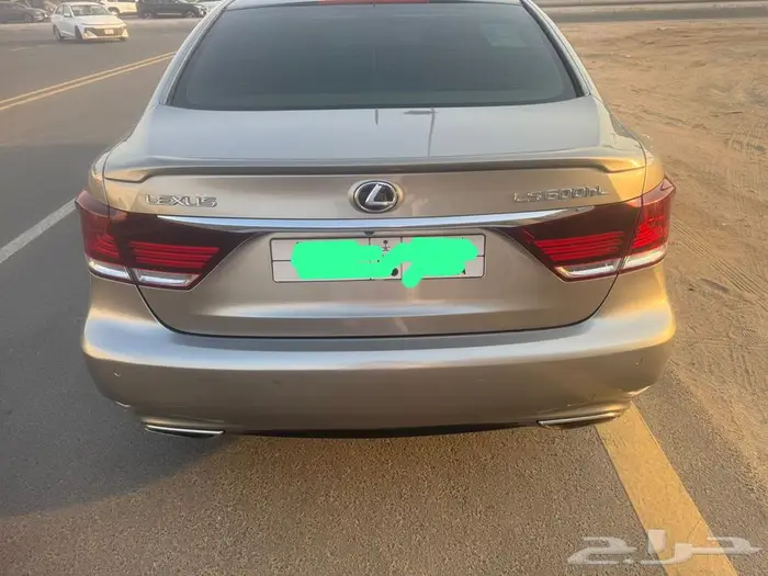 للبيع لكزس LS 600 HL 2015 5