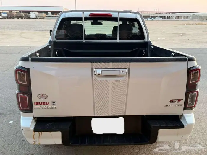 ايسوزو غمارتين جي تي GT دبل اوتوماتيك موديل 2024 5