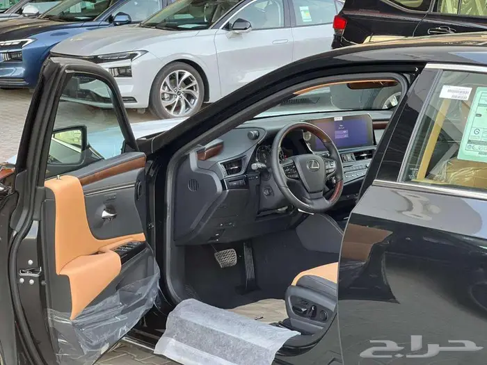 لكزس CC ES350 نص فل بروجكتور 2025 (بريمي) كاش واقساط 6