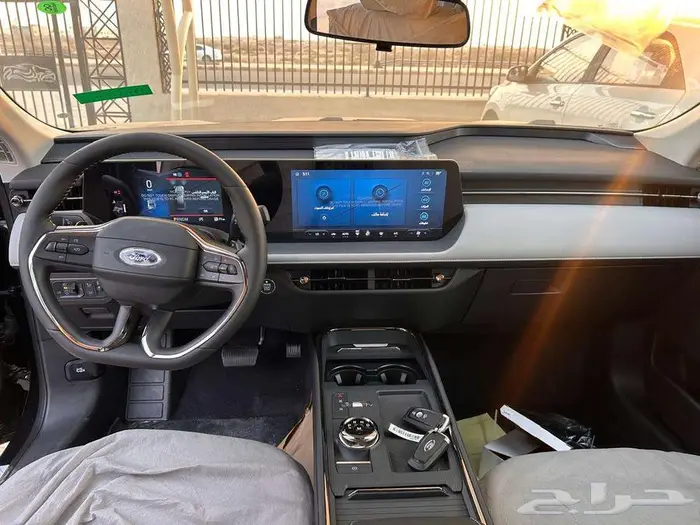 فورد تورس امبيانتي ستاندر 2026 6