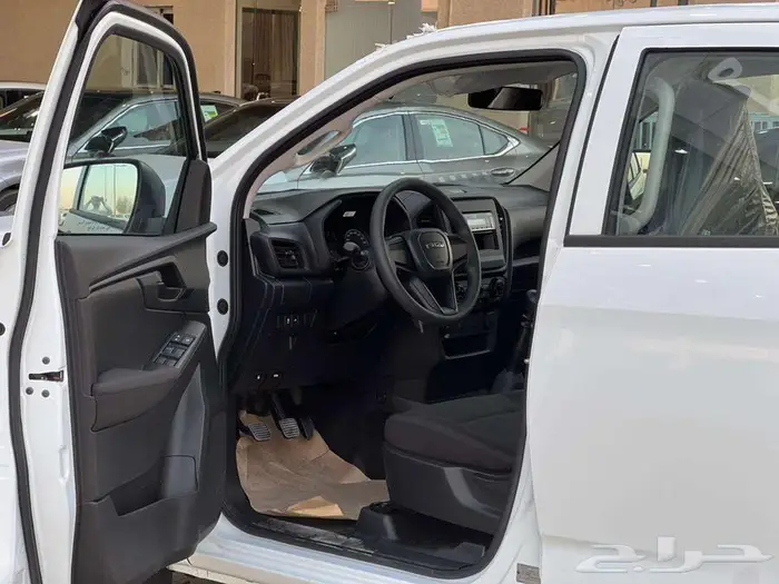 ايسوزو D MAX غمارتين دبل 2026 زجاج كهرباء بريمي كاش واقساط 7