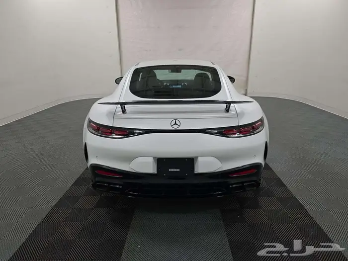 مرسيدس GT63 2024 شبه اصفار فل نايت بكج V8 5