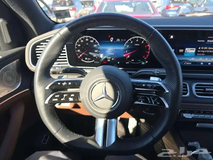 مرسيدس GLS450 2025 كراسي متصله عرض فاخر 11