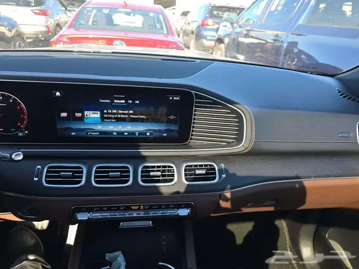 مرسيدس GLS450 2025 كراسي متصله عرض فاخر 10