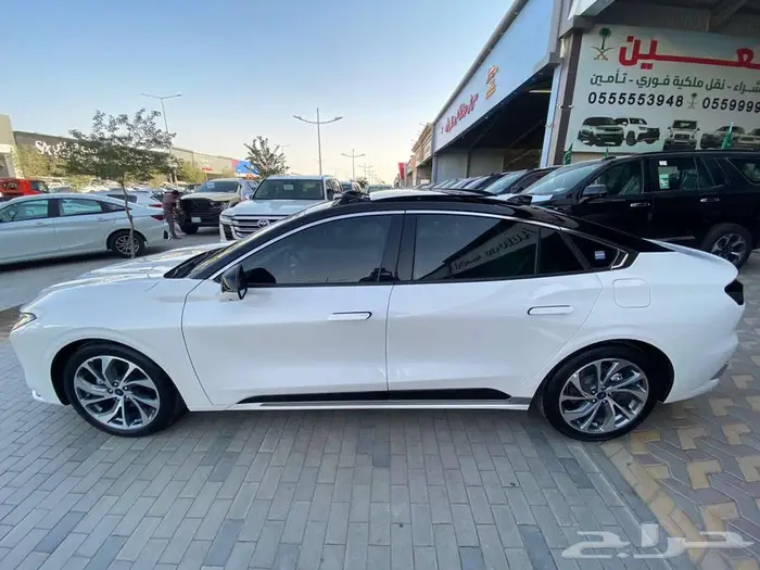 فورد تورس تيتانيوم موديل 2025 عداد 5 الاف كيلو فقط 4