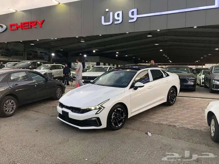 كيا K5 ستاندر مطور فتحة بانوراما 2025 تقسيط وكاش اقل سعر 1