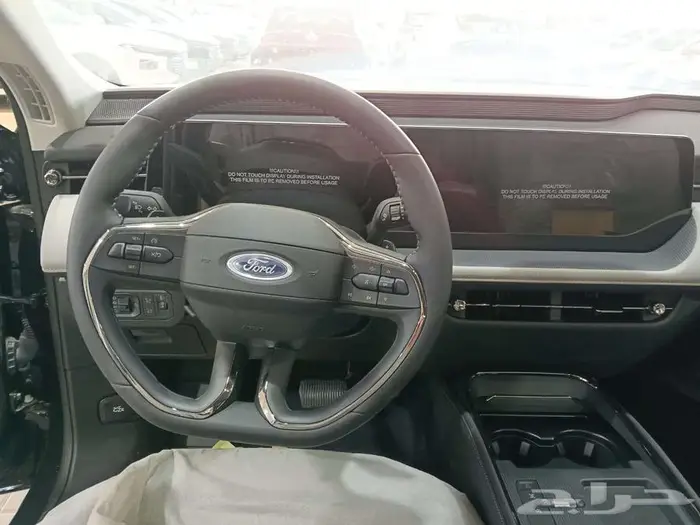 فورد تورس امبيانتي م 2026 - اسود 11