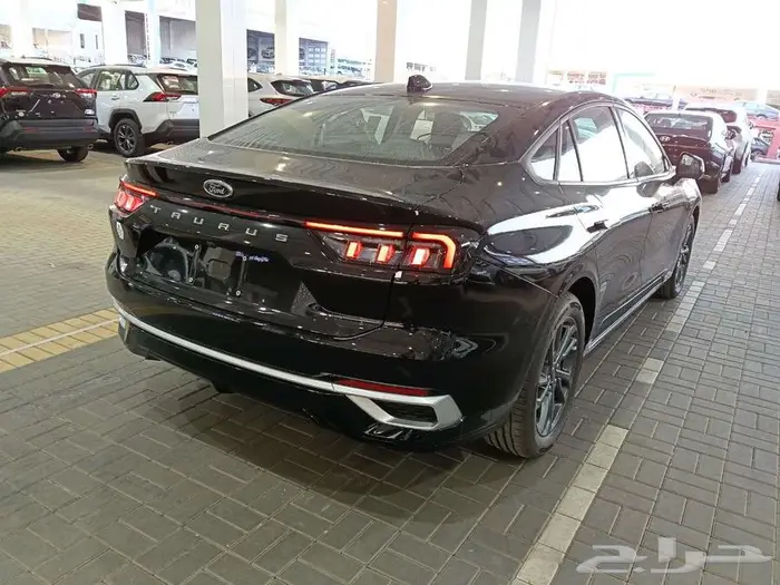 فورد تورس امبيانتي م 2026 - اسود 7