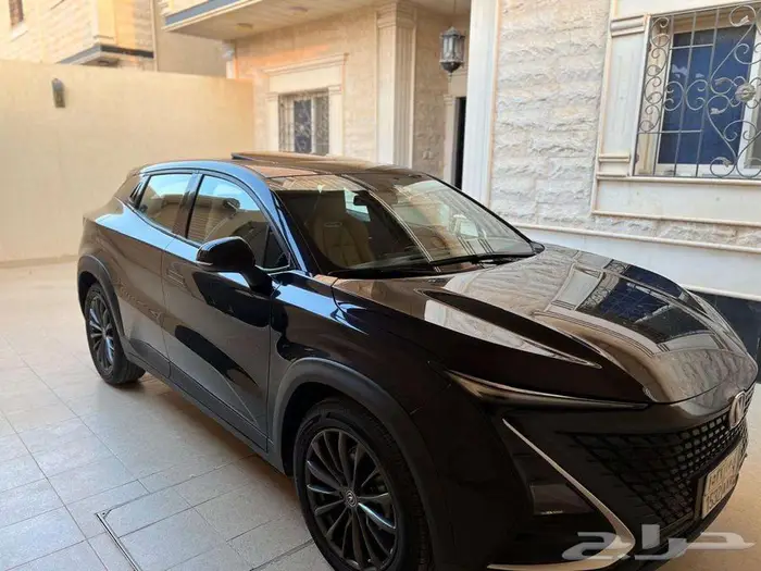 للبيع شنجان يوني تي 2023 بدي ومحركات وكاله 4