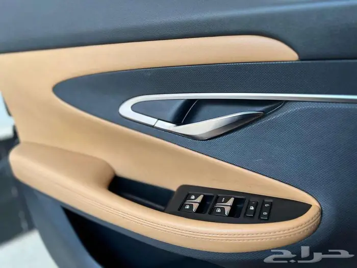 للبيع شنجان يوني تي 2023 بدي ومحركات وكاله 12