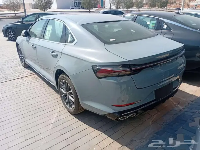 جيلي بريفيس GL موديل 2025 بأسعار مميزة 14