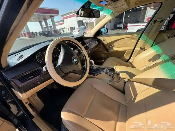 BMW 523i 6