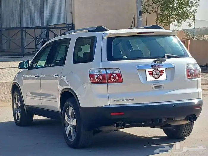 جي إم سي اكاديا 2010 6