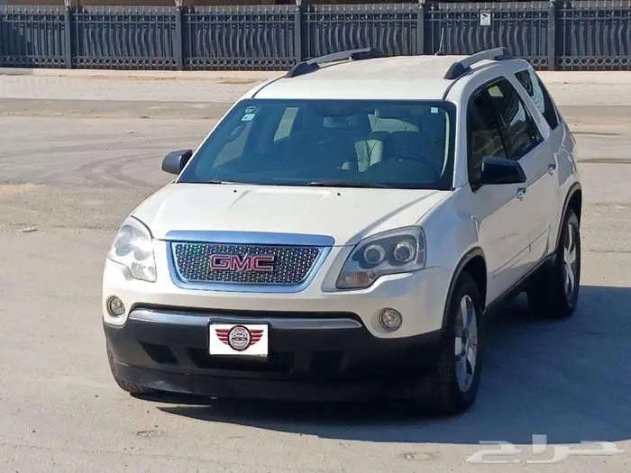 جي إم سي اكاديا 2010 1