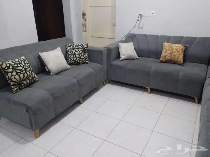 جيزان -مكيف طن ونصف -غرفة نوم   طقمين كنب 7