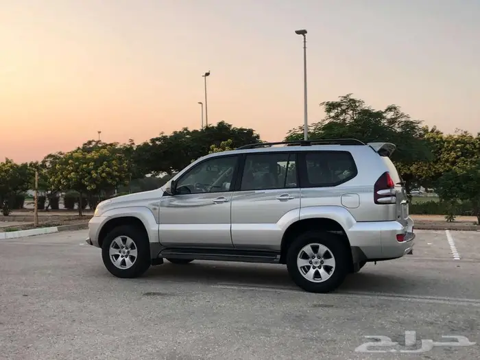 برادو 2008 سعودي VX فل كامل 6 سلندر بنزين مالك اول مخزن 12