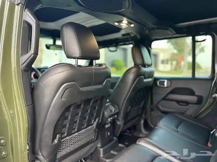 جيب رانجلر روبيكون 2023 على الضمان والصيانة المجانية 16