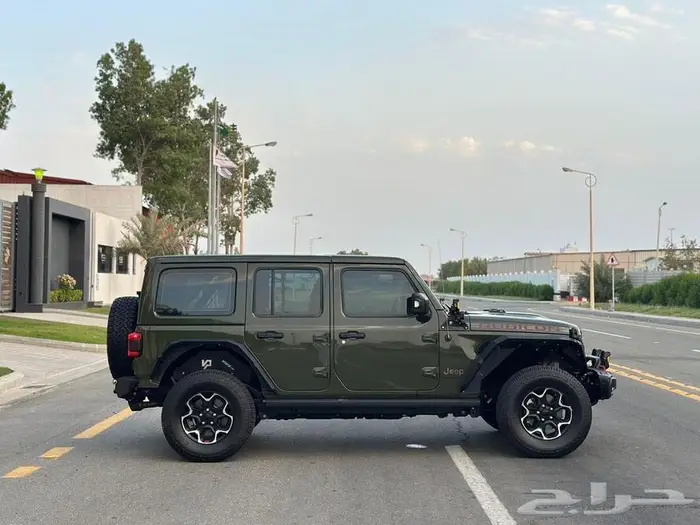 جيب رانجلر روبيكون 2023 على الضمان والصيانة المجانية 4