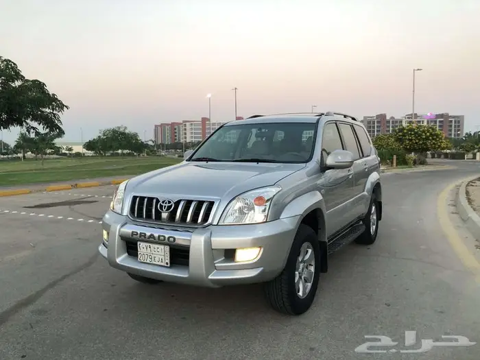 برادو 2008 سعودي VX فل كامل 6 سلندر بنزين مالك اول مخزن 5