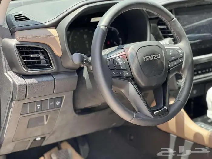 جيب ايسوزو إم يو اكس - Mux 2025- فل كامل ( كاش - تقسيط ) . 13