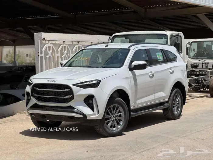 جيب ايسوزو إم يو اكس - Mux 2025- فل كامل ( كاش - تقسيط ) . 2