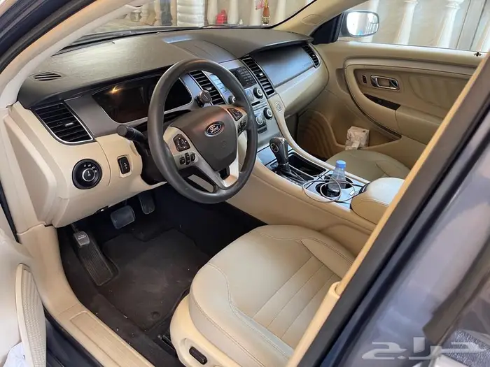 للبيع فورد تورس 3