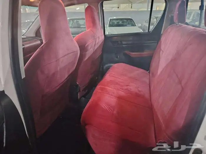 تويوتا هايلوكس غمارتين ديزل 2020 12